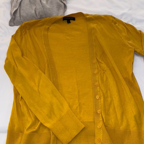 Banana Republic Cardigan BUNDLE - Picture 7 of 9